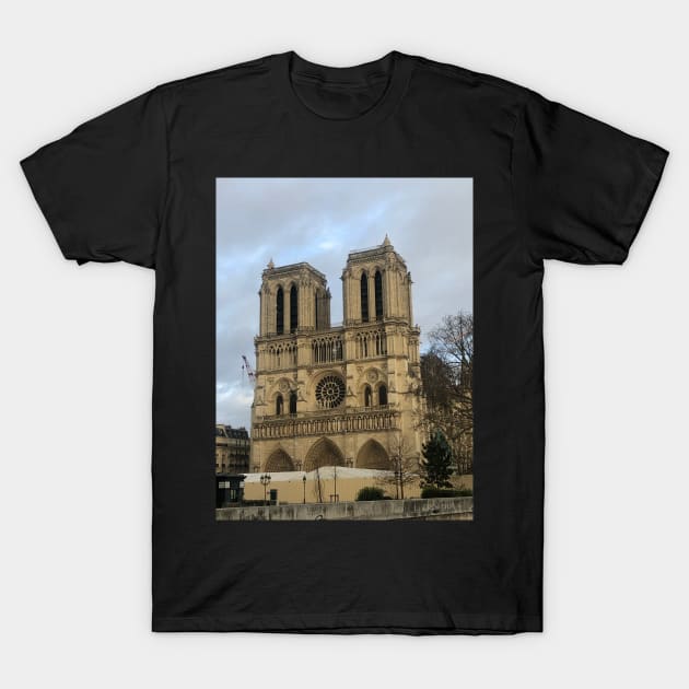 Notre Dame Paris T-Shirt by Coco Traveler 